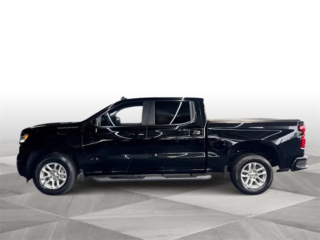 2023 Chevrolet Silverado 1500 RST photo 3