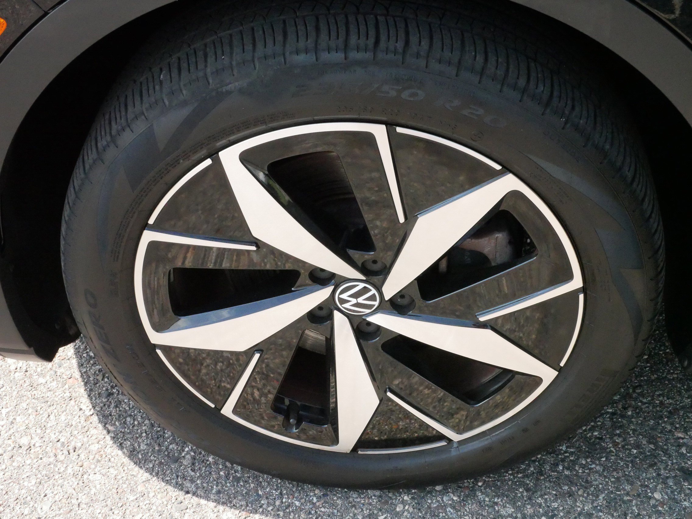 2023 Volkswagen ID.4 Pro S photo 15
