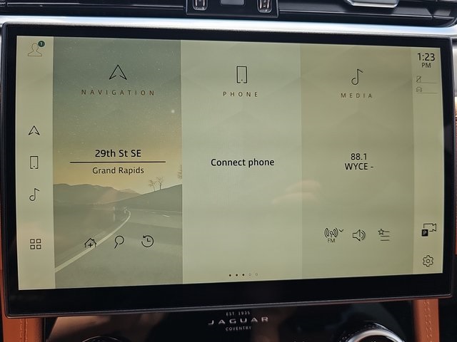 2024 Jaguar F-PACE P250 R-Dynamic S photo 21