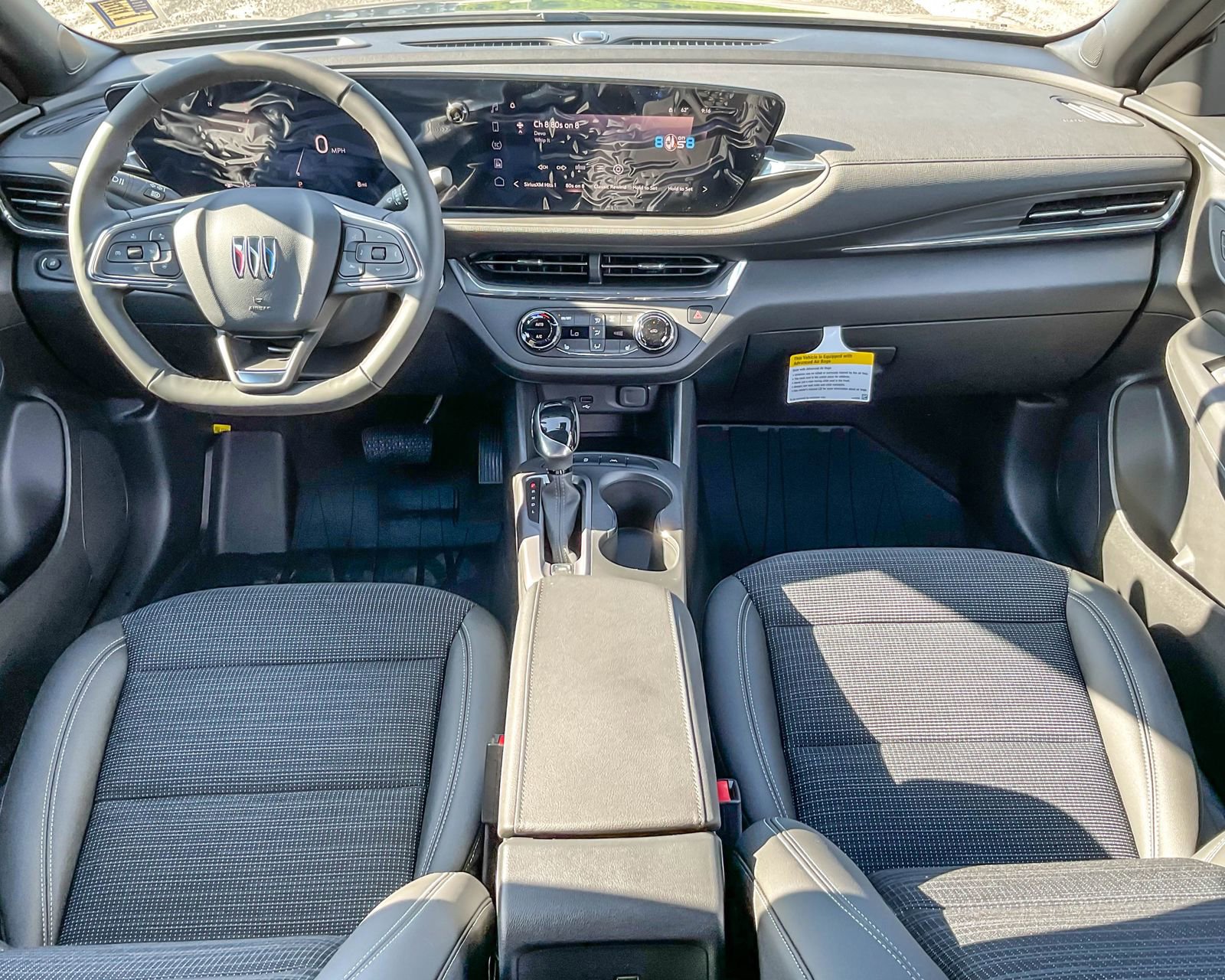 2025 Buick Envista Preferred photo 12