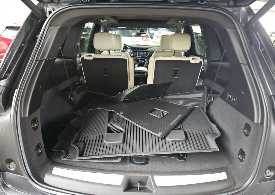 2022 Cadillac XT6 Sport photo 5