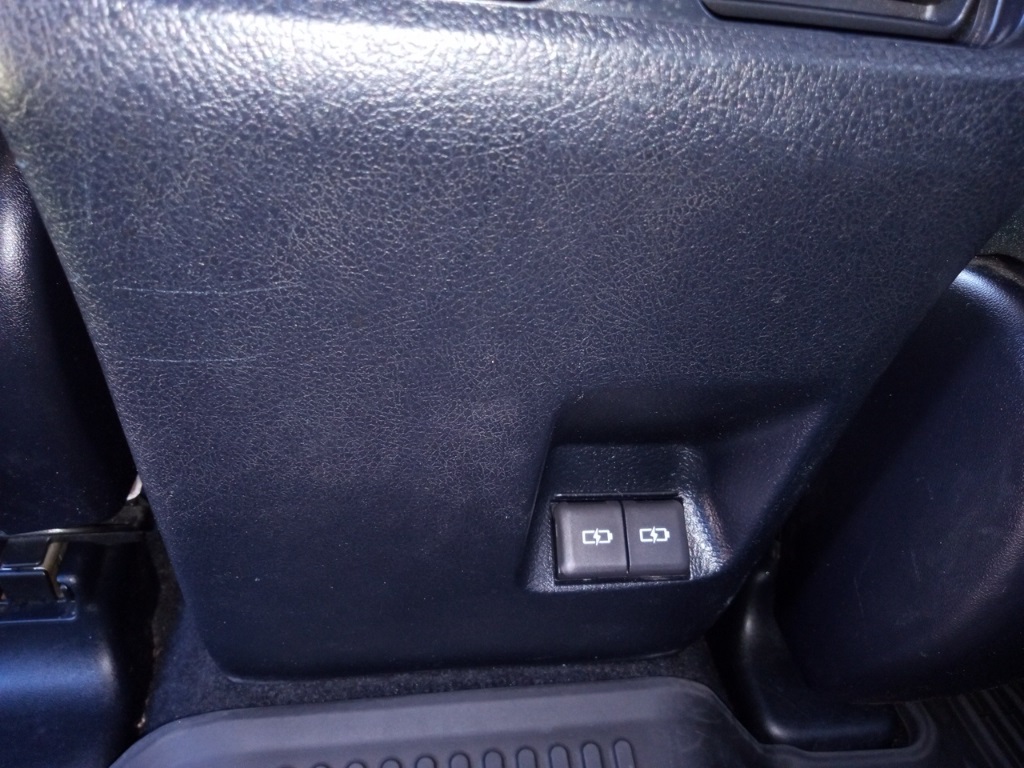 2023 Toyota 4Runner SR5 photo 38