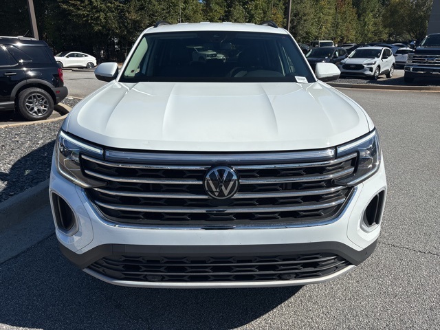 2024 Volkswagen Atlas SE Technology photo 2