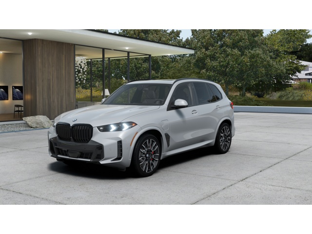 2026 BMW X5 50e's photo