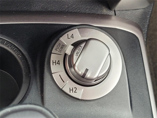 2022 Toyota 4Runner SR5 Premium photo 16