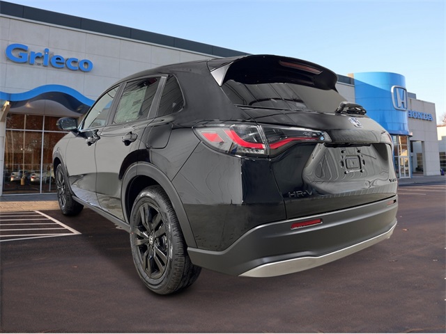 2026 Honda HR-V Sport photo 3