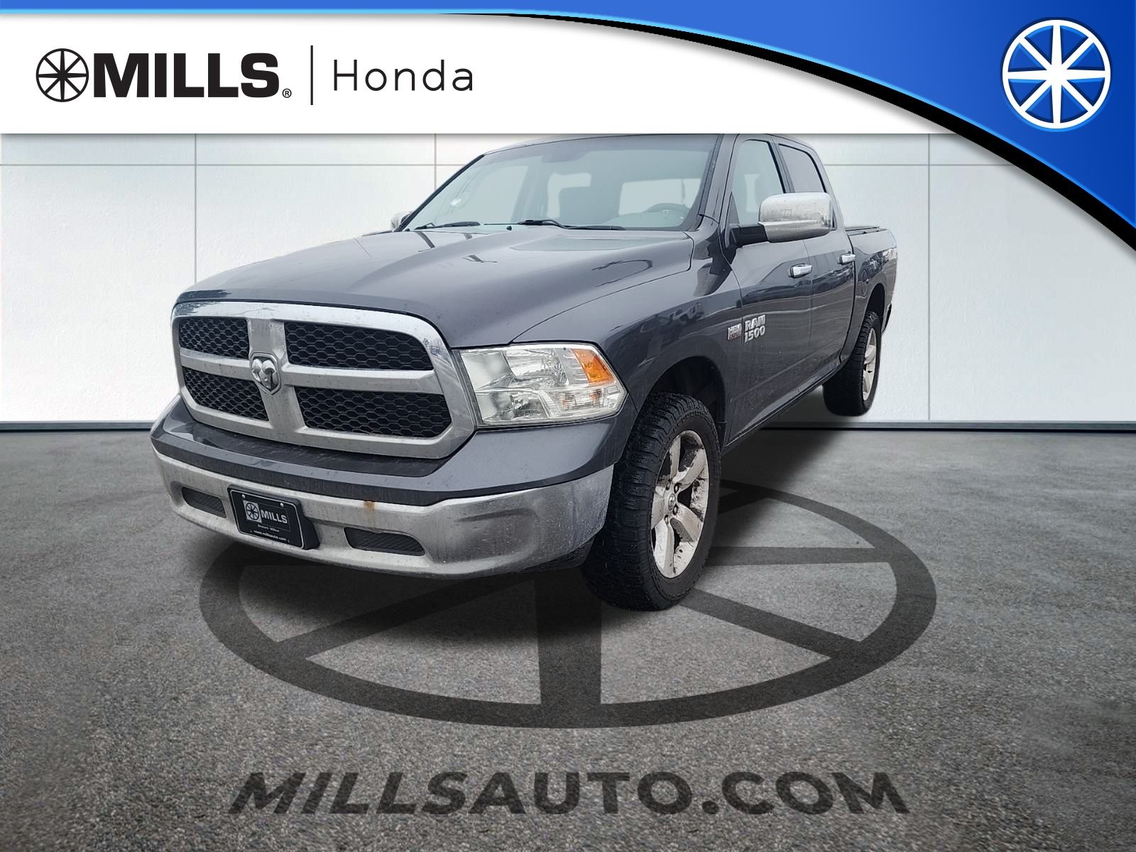 2017 RAM Ram 1500 SLT's photo