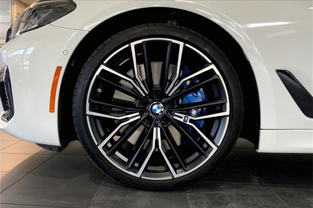 2023 Bmw 540i photo 8