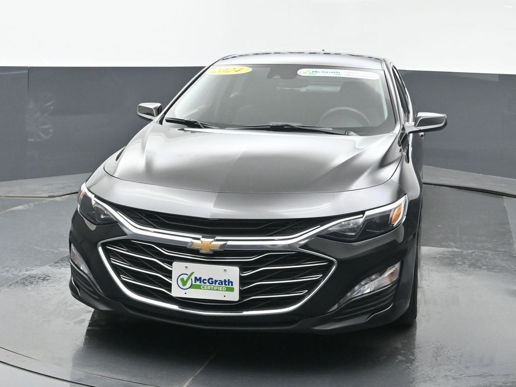 2024 Chevrolet Malibu 1LT photo 4
