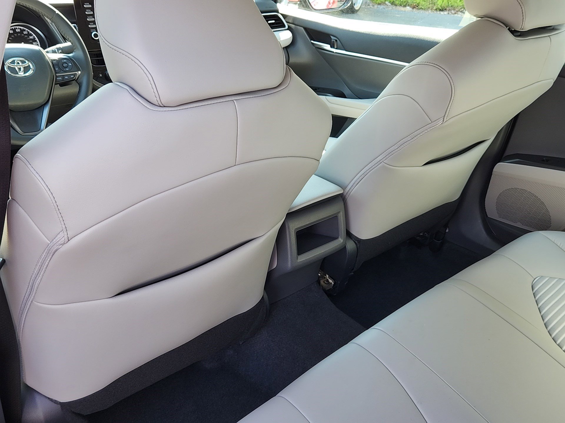2024 Toyota Camry SE photo 21