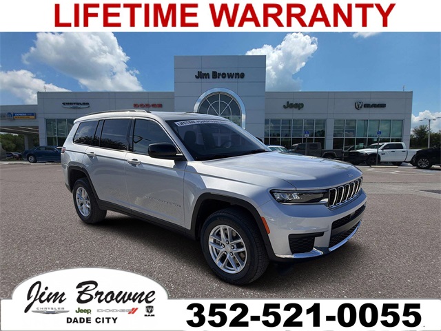 2025 Jeep Grand Cherokee L Laredo's photo