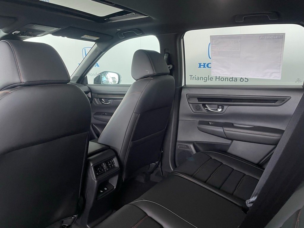 2026 Honda CR-V Hybrid Sport-L photo 15