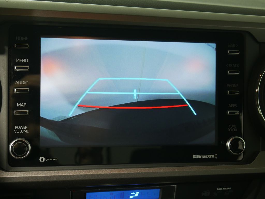 2022 Toyota Tacoma SR5 photo 24