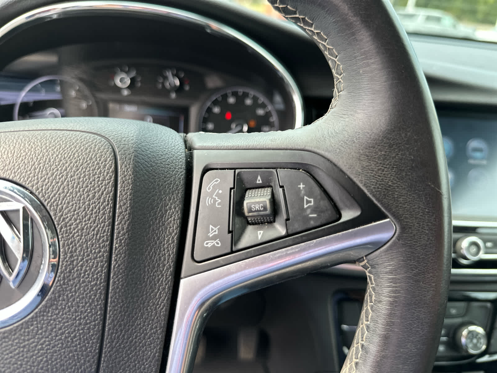 2017 Buick Encore Preferred photo 26