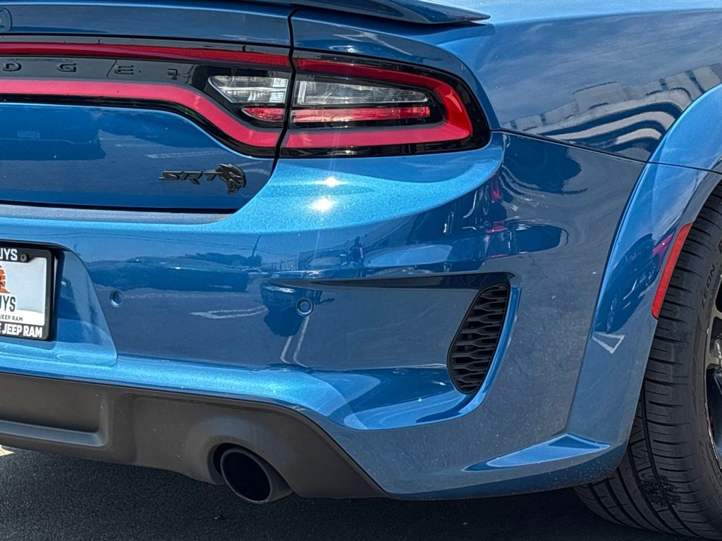 2022 Dodge Charger SRT8 Hellcat Widebody photo 5