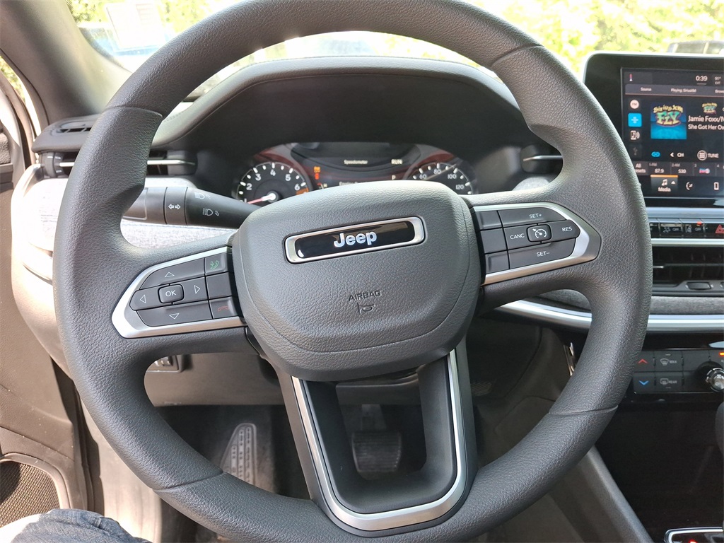 2025 Jeep Compass Sport photo 28