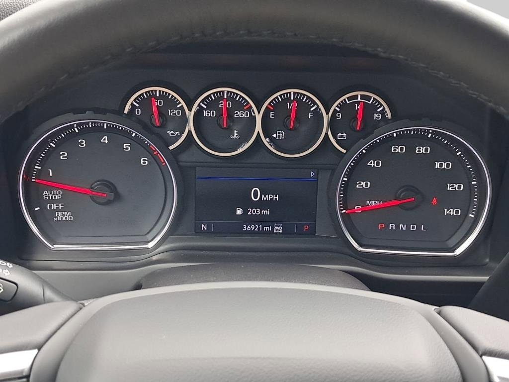 2020 Chevrolet Silverado 1500 RST photo 12