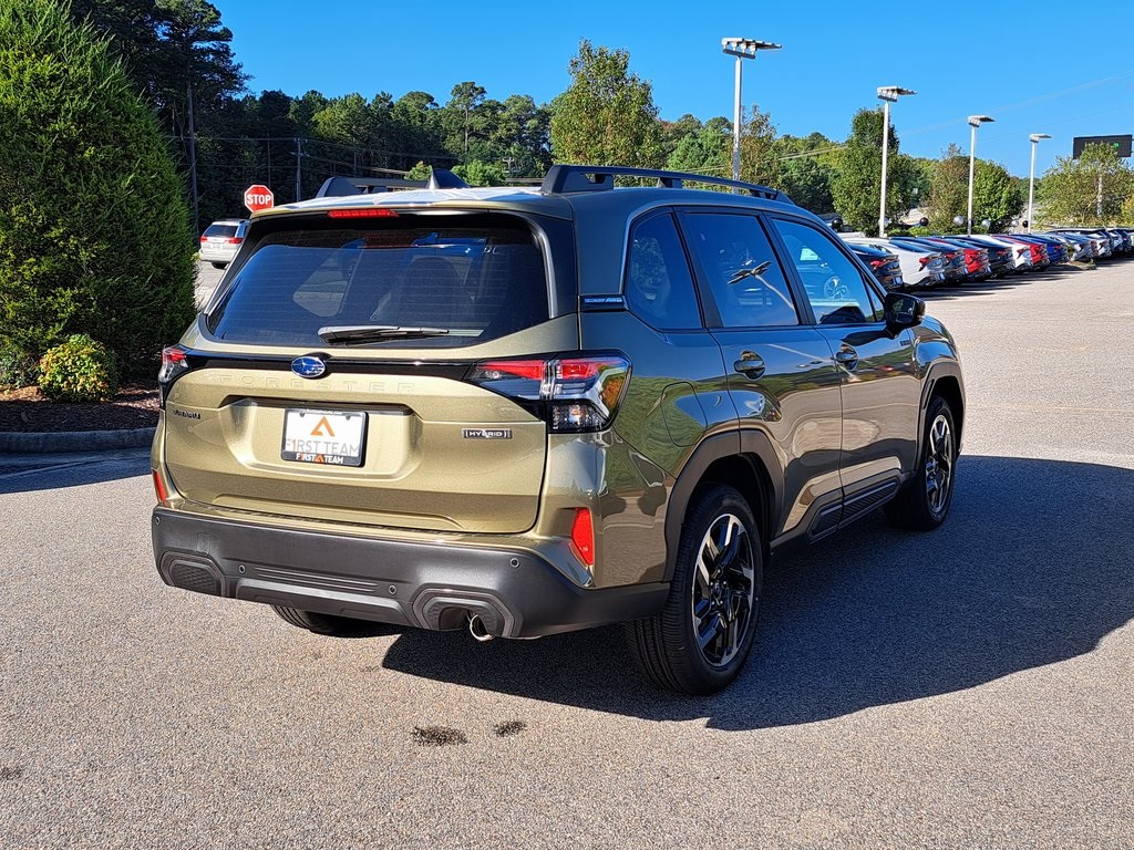 2025 Subaru Forester Limited photo 4