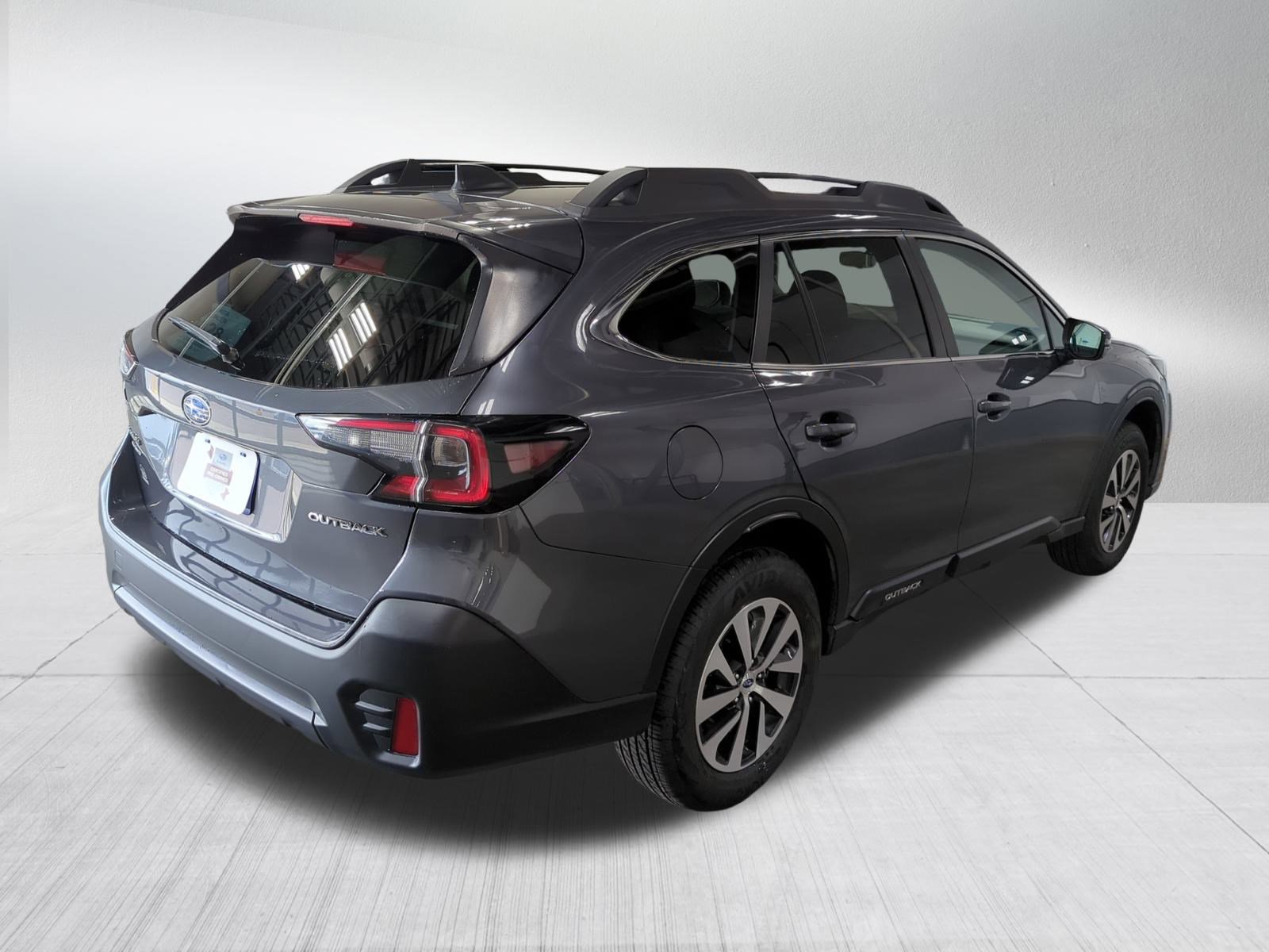 2022 Subaru Outback Premium photo 7