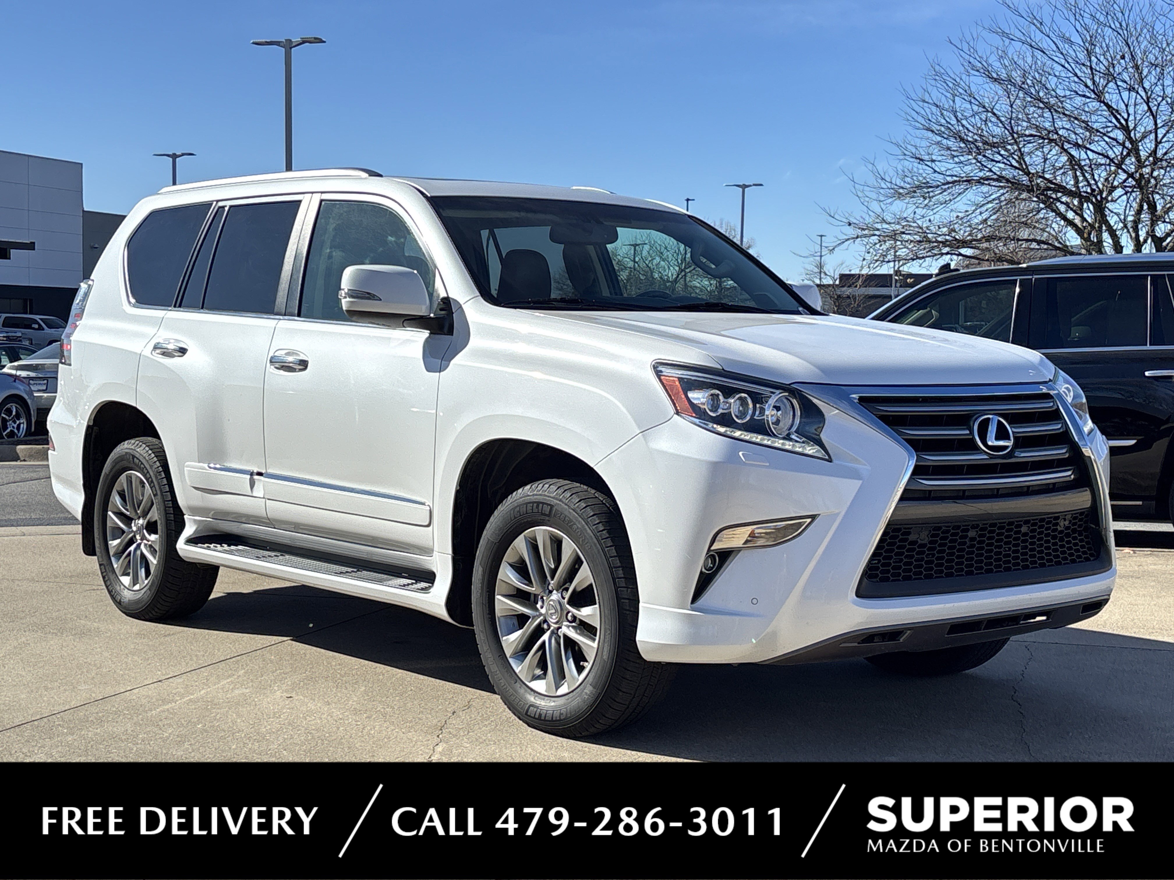 2016 Lexus GX Luxury's photo