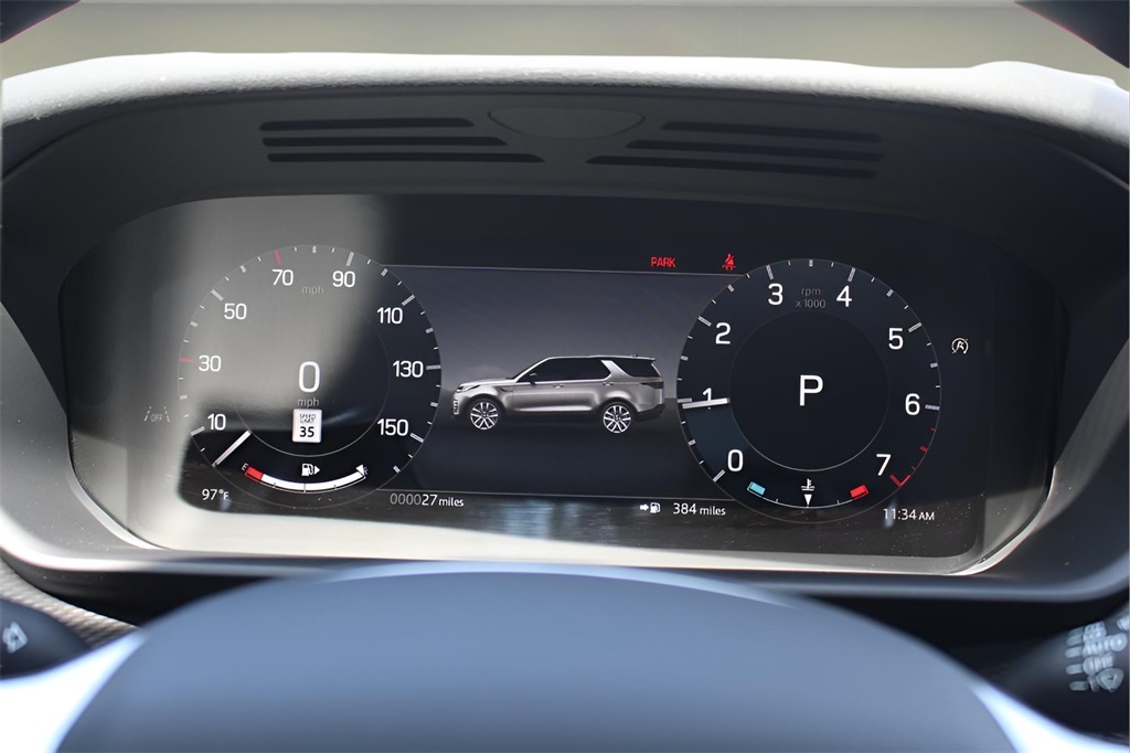 2025 Land Rover Discovery SE photo 18
