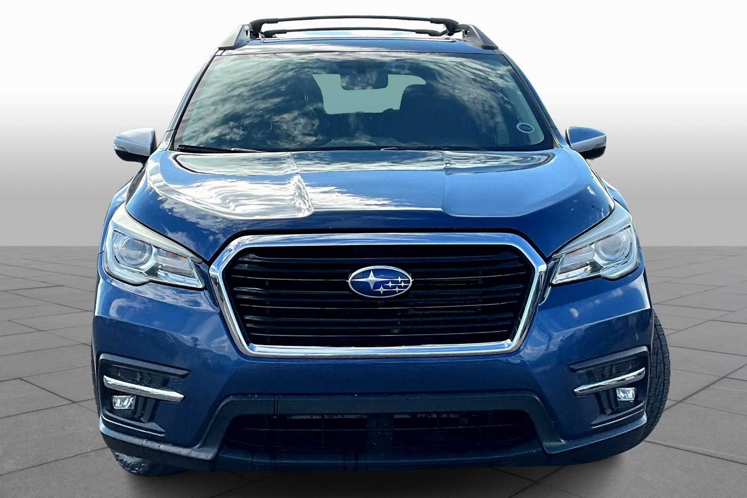 2019 Subaru Ascent Touring photo 3