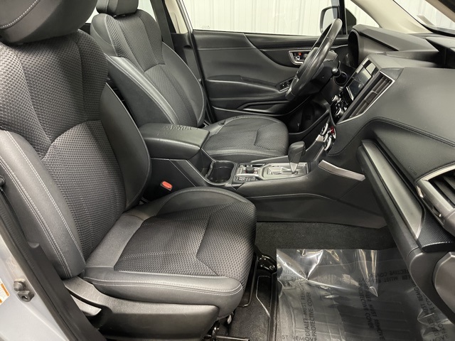 2020 Subaru Forester Premium photo 20