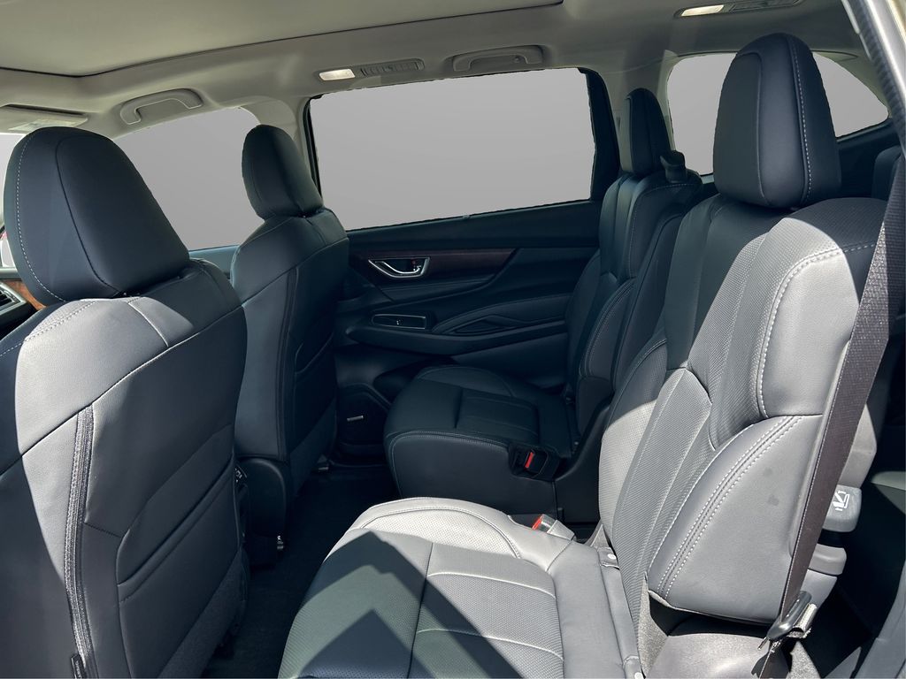 2025 Subaru Ascent Touring photo 10