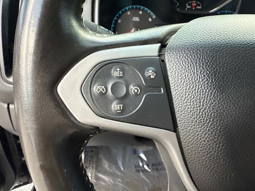 2019 Chevrolet Colorado LT photo 34
