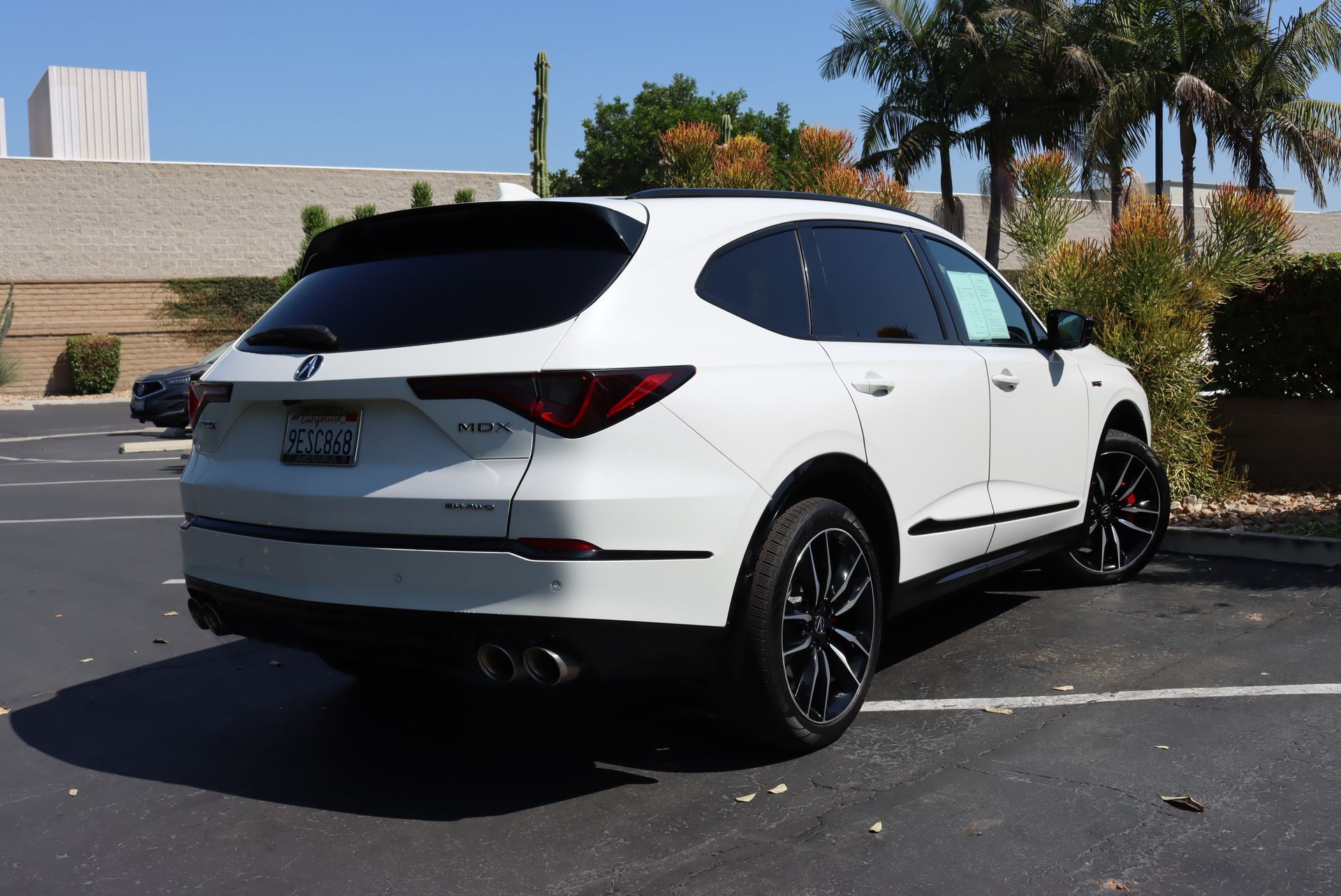 2023 Acura MDX Type S Advance SH-AWD photo 2