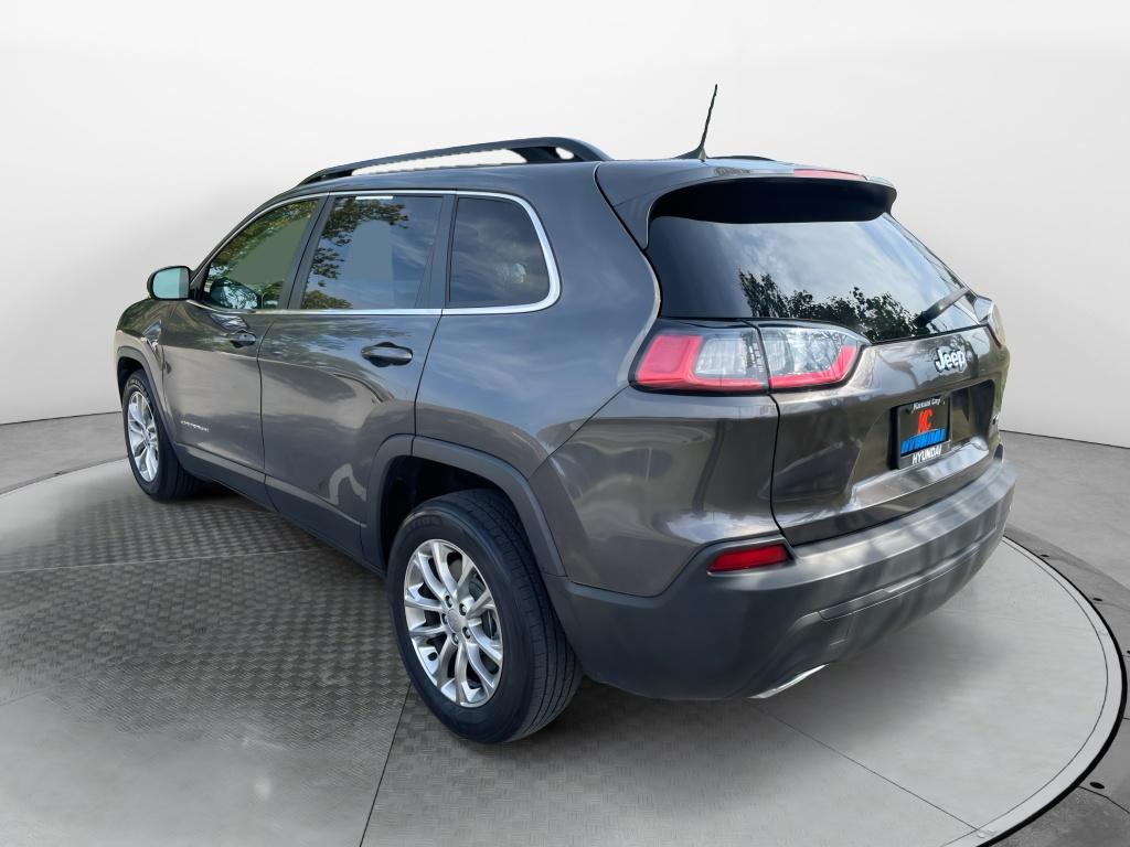 2022 Jeep Cherokee Latitude Lux photo 3
