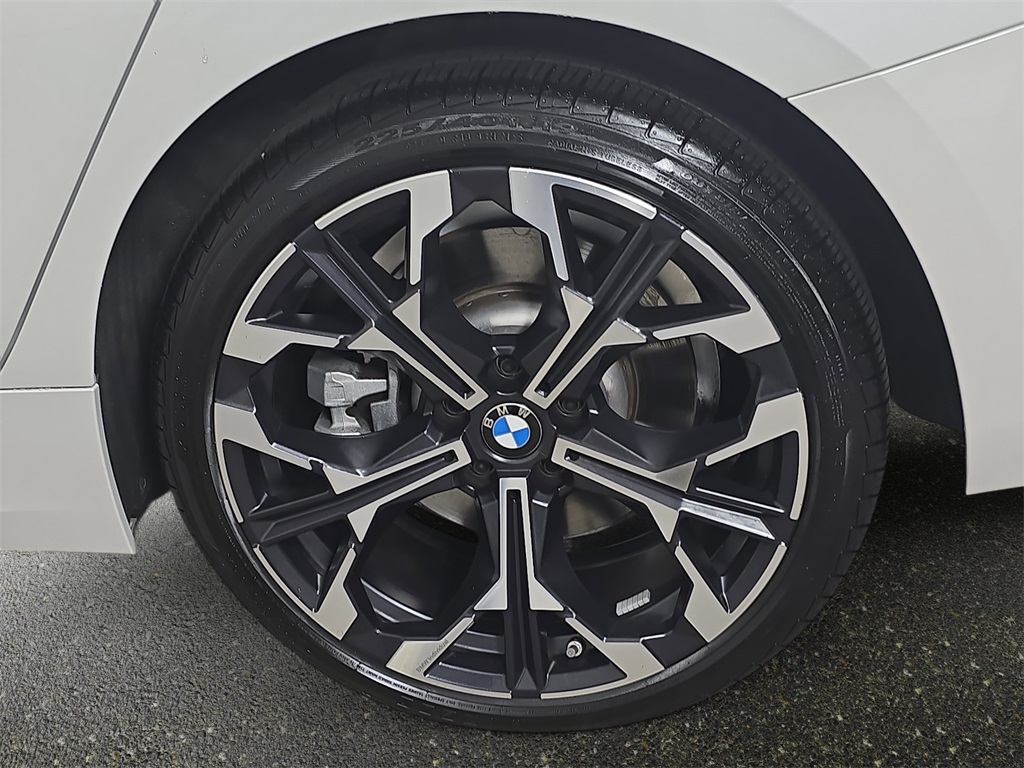 2025 Bmw 330i xDrive photo 33