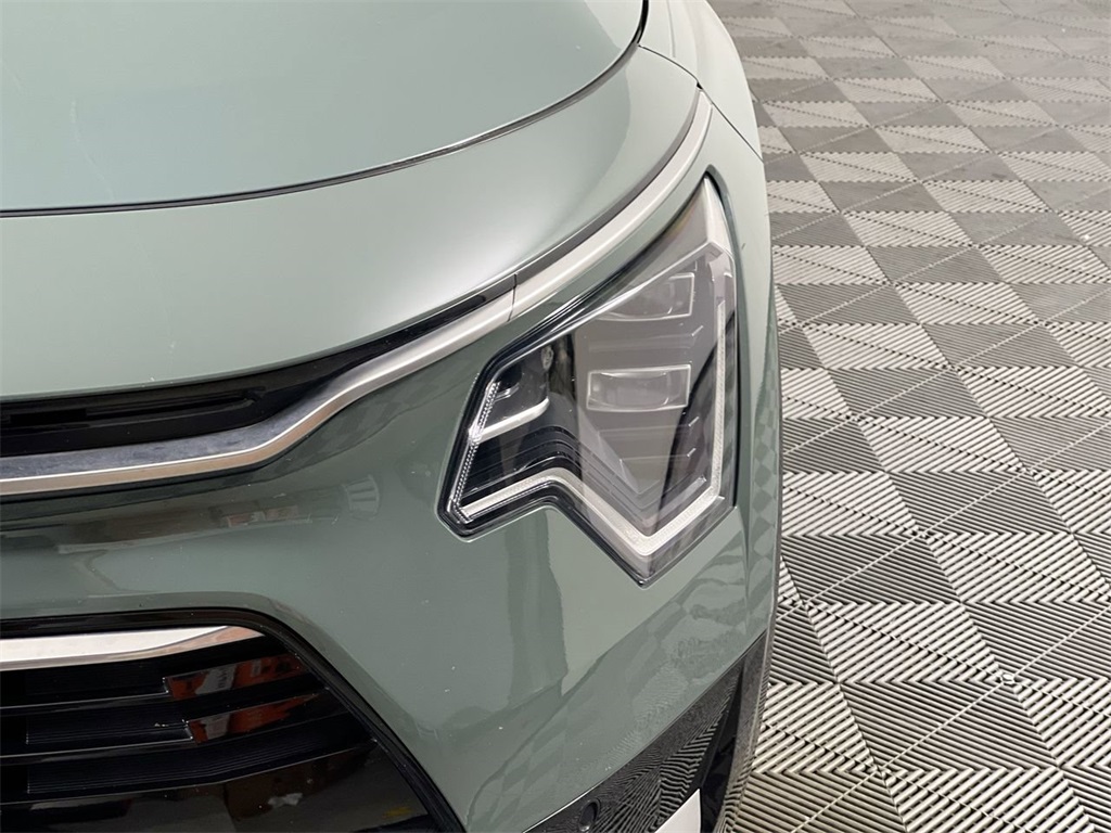 2025 Kia Niro EV Wave photo 9