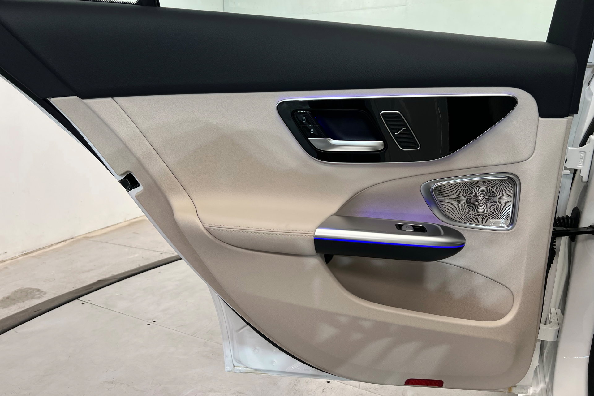 2025 Mercedes Benz C 300 4MATIC Sedan photo 18