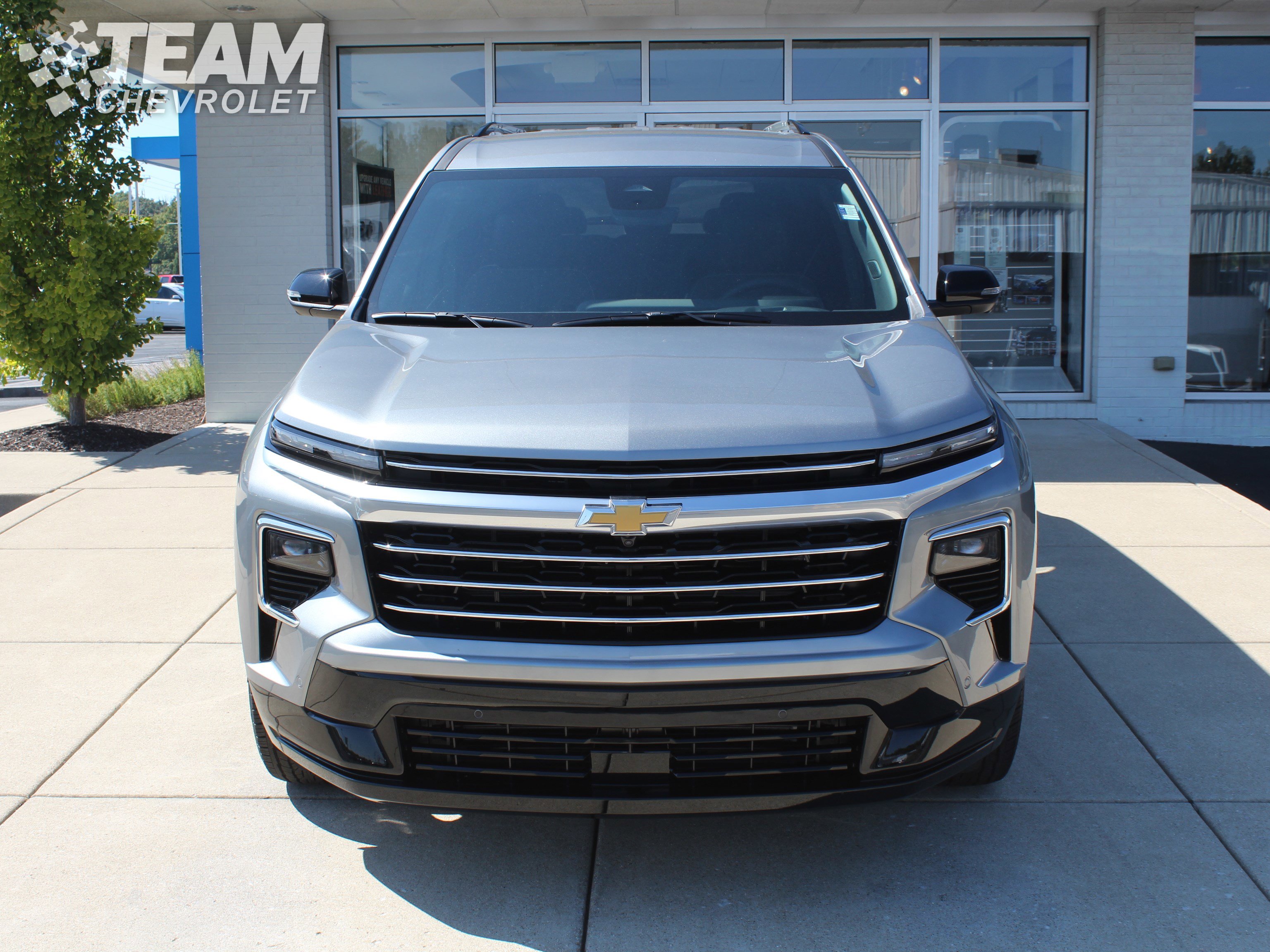 2026 Chevrolet Traverse High Country photo 9