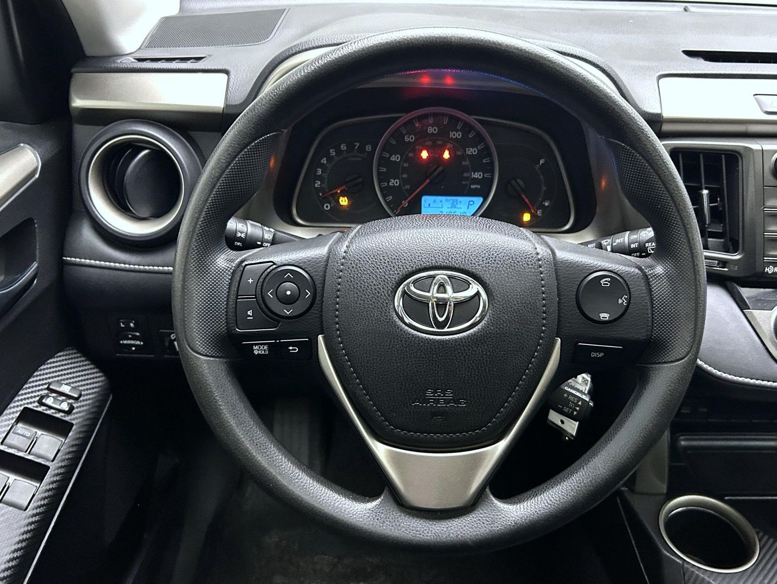 2015 Toyota RAV4 XLE photo 11