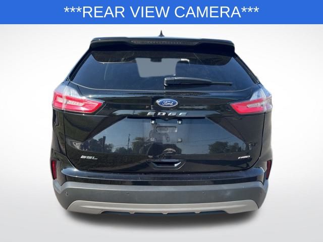 2022 Ford Edge SEL photo 4