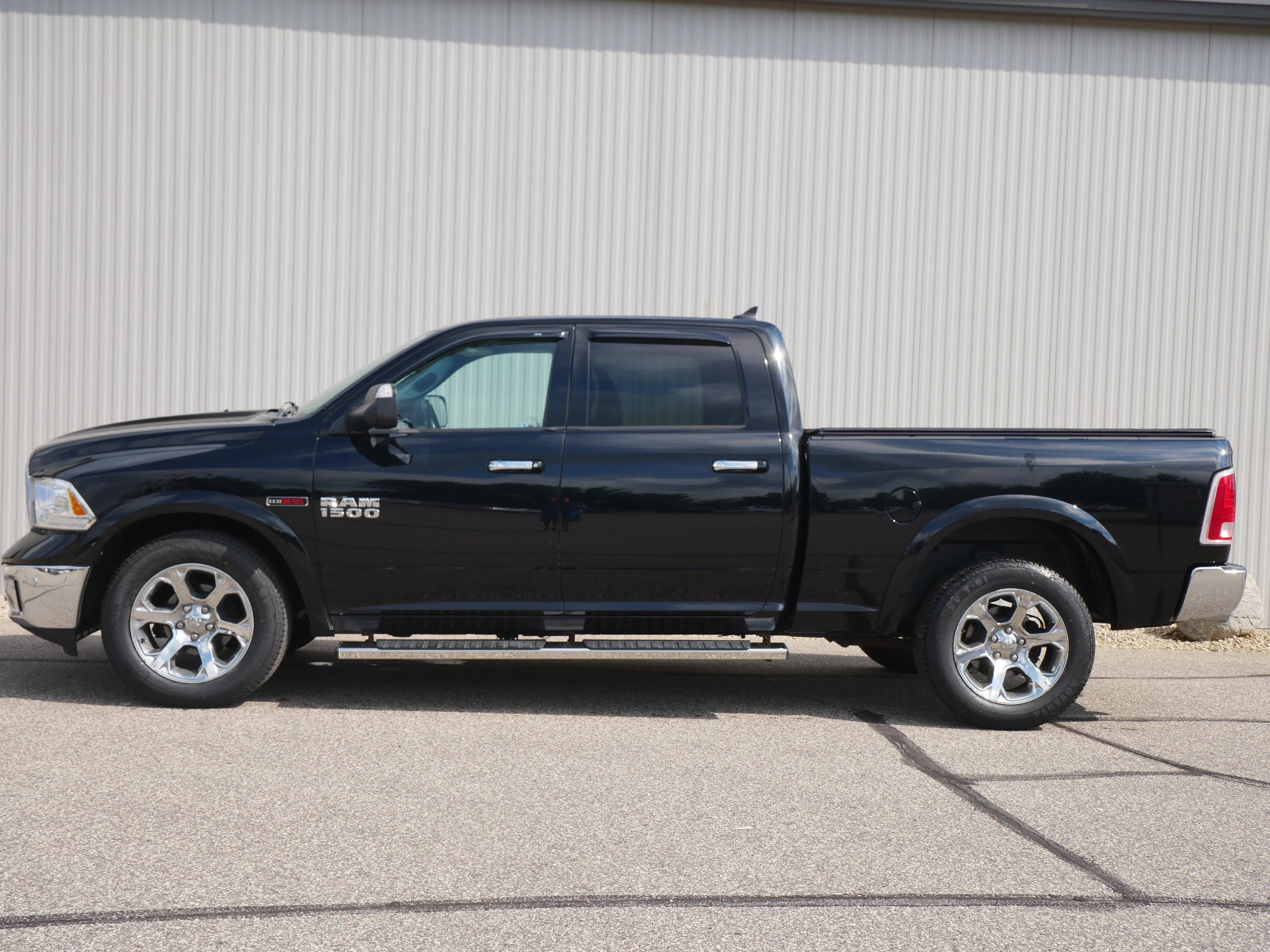 Used 2015 RAM Ram 1500 Pickup Laramie with VIN 1C6RR7VM5FS602348 for sale in Hastings, Minnesota