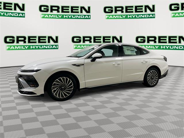 2026 Hyundai Sonata Hybrid Limited's photo