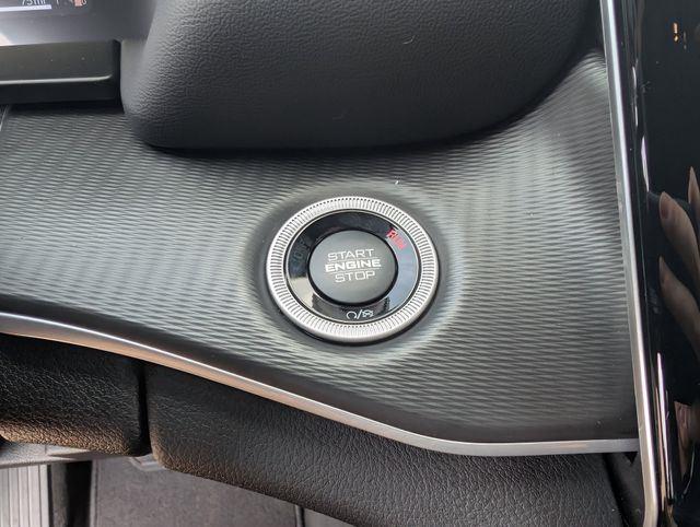 2025 Jeep Grand Cherokee Laredo X photo 16