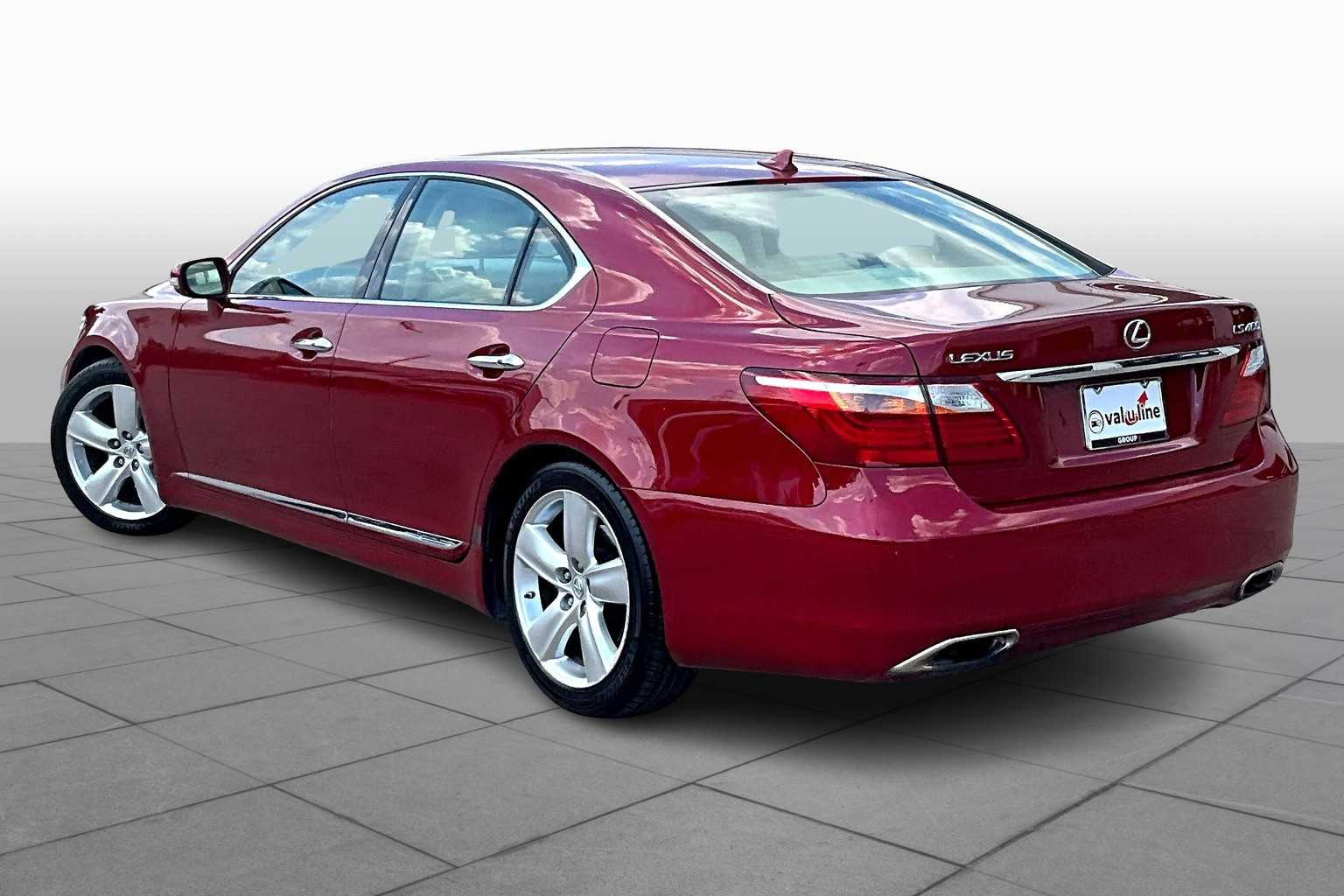 2010 Lexus LS 460 Luxury photo 11