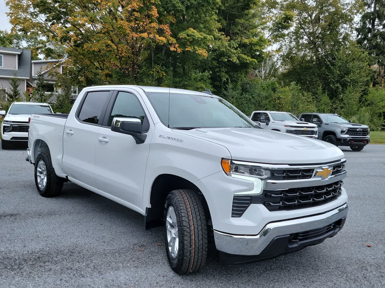 2026 Chevrolet Silverado 1500 LT photo 3