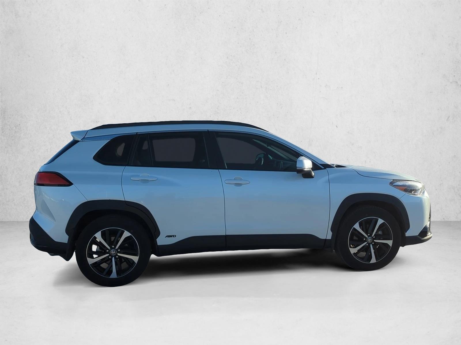 2024 Toyota Corolla Hybrid XSE photo 4