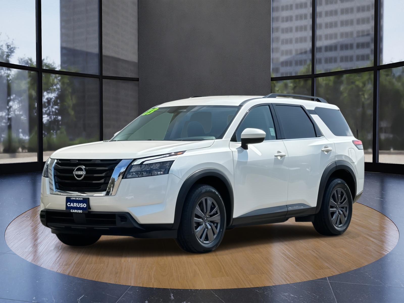 2023 Nissan Pathfinder SV photo 2