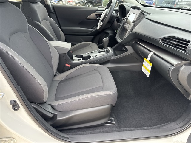 2025 Subaru Impreza Base photo 13