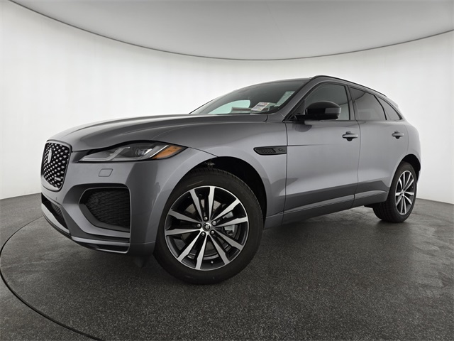 2025 Jaguar F-PACE R-Dynamic S's photo