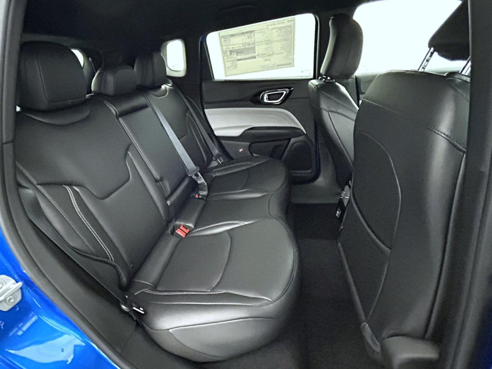 2026 Jeep Compass Limited photo 18