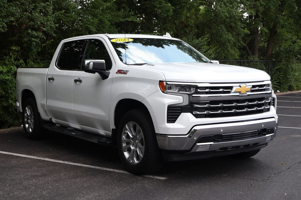 2024 Chevrolet Silverado 1500 LTZ photo 10
