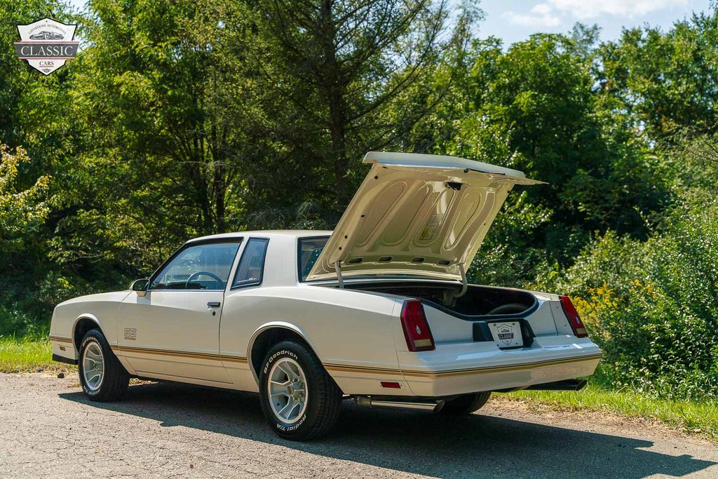 1987 Chevrolet Monte Carlo SS photo 29
