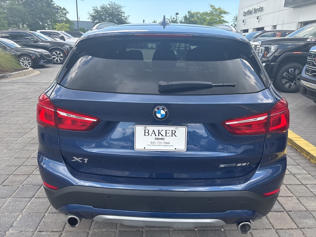 2021 Bmw X1 sDrive28i photo 3